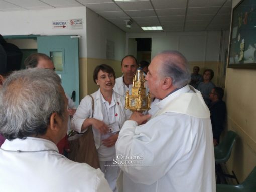 Visita del Reliquiario della Madonna presso l’Ospedale “Maria SS. Addolorata”.