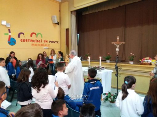 Visita del Reliquiario della Madonna delle Lacrime presso l’Istituto “Maria Ausiliatrice”.