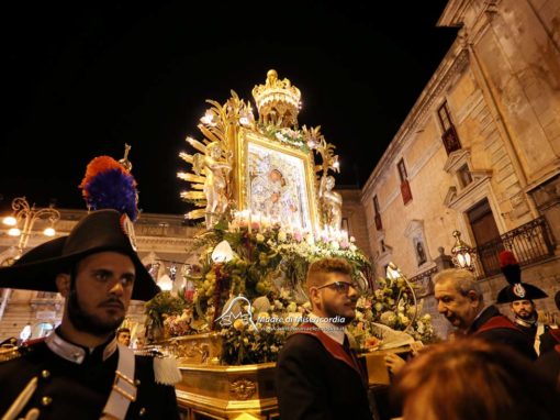 Celebrazione Eucaristica e Processione con l’Icona di Maria SS. dell’Elemosina